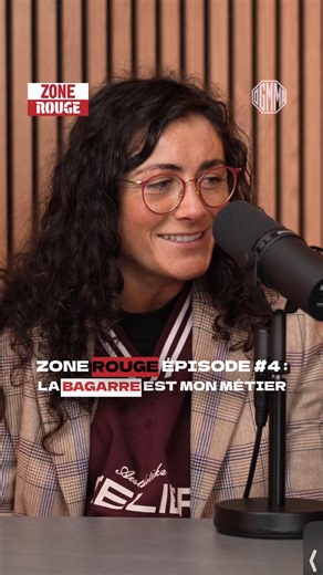 ZONE ROUGE : Par-delà l'instinct on Instagram: "« Retourne à la cuisine. » 👩‍🍳 C'est le mauvais message à adresser à @benphine puisqu'elle sait aussi bien p que frapper des gens dans la cage que de préparer des bons petits plats 🤣! Dans cet épisode, on parle de l'engagement d'un athlete pour performer. Veritable moine-soldat, Delphine a dédié sa vie à son objectif "aller à l'UFC" et on en parle dans le podcast ! L'historien Yann Imine nous parle quant à lui de l'évolution de la civilisation e