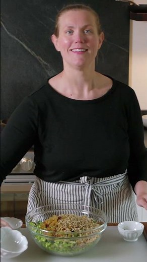 Creamy Broccoli Slaw