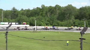 🟡 Caution Already! The New England Supermodified Series went green at Star Speedway… but we’re under yellow right away! 👀 Don’t miss a second — the action is LIVE on https://hubs.ly/Q03s7l-g0! 🎥 🤝 Broadcast Presented by Bar Harbor Bank & Trust | Racing America