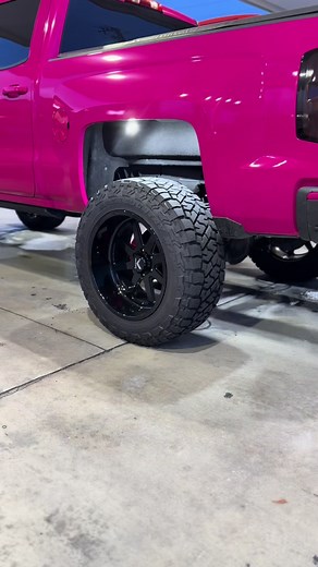 Stunning Truck Modifications: KG1 Forged Wheels Showcase
