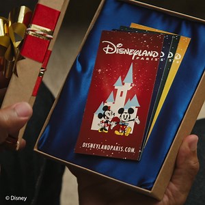 598 reactions · 128 shares | Bring deine Liebsten zum Strahlen – mit 3 Nächten und 4 Tagen voller Zauber! z.B. 84 € pro Pers./Nacht für 2 Erw. und 2 Kinder an ausgewählten Daten. Mehr auf DisneylandParis.de | Disneyland Paris | Facebook