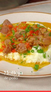 MOLLEJAS DE POLLO Esta es la mejor receta de molleja de pollo que he hecho. Ingredientes: • Aceite de oliva al gusto • 3 dientes de ajo • 1 cebolla • 1 kg de mollejas de pollo • Sal al gusto • Achiote al gusto • Condimento bahiano al gusto • Pimienta negra al gusto • 1 pimiento amarillo • 1 tomate • 1 pimiento rojo #receta #almuerzo #cena #molleja #recetasencilla | Teste Recetas España