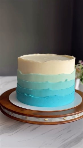 Customized Cakes | Theme Cakes | Cake Recipes on Instagram: "Trust the process #cakeprocess #faultlinecake #buttercreamart #luxurycakes #dessertdesign"