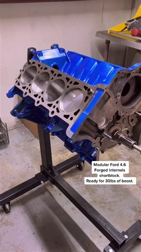 Modular Ford 4.6 with Manley forged rotating assembly. Big single turbo coming soon. #higherpowerperformance #ford #modular #mustang #2004 #turbo