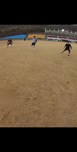 #틱톡스포츠 #축구 #축구선수 #축구영상 #축구기술 #축구부 #축구잘하는법 #football #firstpersonview #soccer
