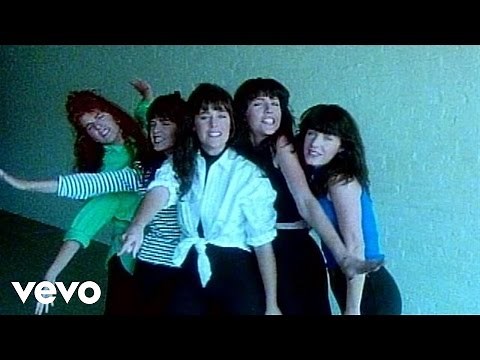 The Burns Sisters - I Wonder Who's Out Tonight