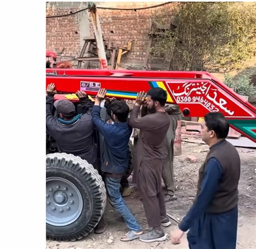 Unique Idea of Converting Simple Tractor into Long Boom Grapple Loader part 1