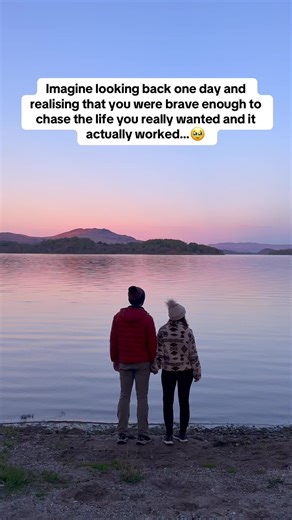 If you’re a content creator hoping 2026 is finally the year it works…this one is for you 🫶🏼 In 2024, I found a travel creator account with 150k followers and earning money from travel. They were living a dream that I hadn’t even realised existed until that point. I remember crying that day…wishing I was 10 years younger and thinking well that’s it. That will never be my life. I realised I was grieving a life that I thought I could never have and I thought I had missed my chance. It was heartbr