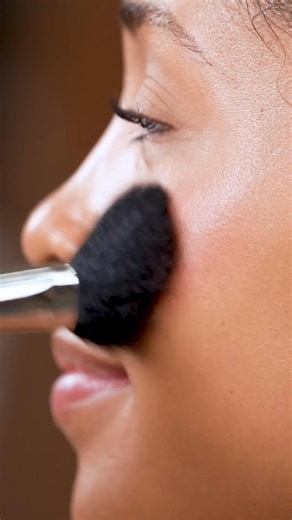 The secret to this oh-so berry look? Lining and filling lips with Lip Pencil Plus in Rare Garnet for that rich, all-over berry vibe. 💄✨ Get the Berry Monochrome look: ✩ Aqua Balance Makeup in MD70 ✩ Ultra Powder Foundation in Ultra Sandalwood, Ultra Pecan & Ultra Praline ✩ Sheer Face Powder in Translucent ✩ Lip Conditioner SPF 15 ✩ Dual Action Concealer in Medium & Medium Light Warm ✩ Wicked Lash Mascara ✩ Natural Brow Powder in Brown & Light Brown ✩ Cheek Crayon in Strawberry ✩ Soft Focus Fini