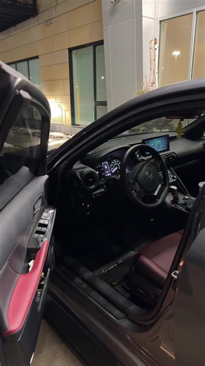 Exploring the Lexus IS350 Performance and Features