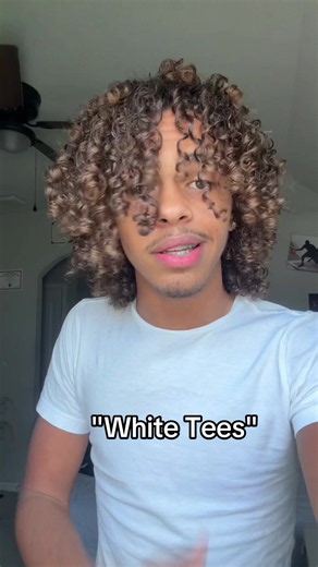 White Tees Slim Fit Polo: How to Style Calm, Classic Looks