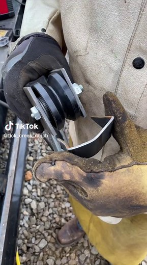 ATV Dump Trailer Build Pt.8 #fyp #foryou #foryoupage #homestead #diy #diyproject #country #countrylife #ranch #hardwork #welding #fabrication