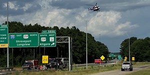 Eastbound lanes of I-20 closed north of Kilgore due to wreck