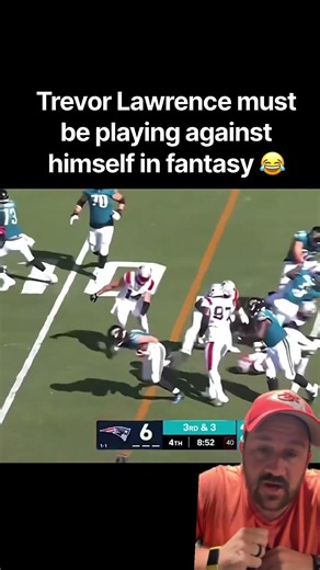 Trevor Lawrence takes the knee in the Patriots game ￼