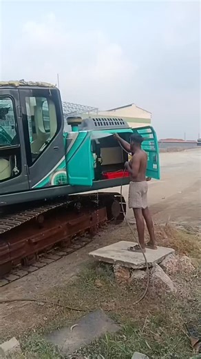 Kamiesh Deewana | 🚜Gbc op🥀erator 🥰 chain wala Kiran ❤️ | Instagram