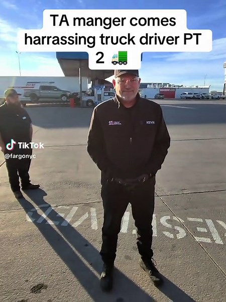Ta manger approaches me with another co worker with glasses and gloves like he ready for combat🥊👓 Garden City, KS TA takes the reserved parking very seriously here be careful, they will harass early in the morning #truckdriver #semitruck #explorepage✨ #fyp #truckstop