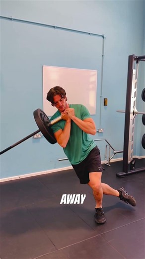 Landmine curtsy lunge #power #mobility #strength