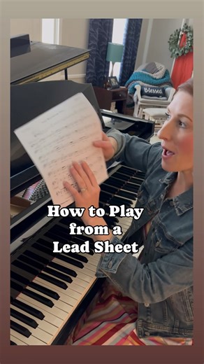 🎶 How to Play from a Lead Sheet 🎶 Basically, don’t try to much melody. Focus on having a steady rhythm under the vocalist, using gaps in the lyrics as places to add fill-ins. What other topics do you want to see tutorials on? 🎹 | Natalie Raynes Music