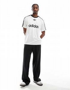 adidas Originals Adicolor Poly T-shirt in white | ASOS