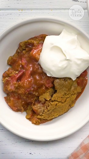 Two summertime flavors combine to make this incredibly easy dessert! Get the full recipe here: https://trib.al/9Mhjinv | Taste of Home