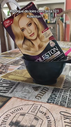 Retocando a Raiz do Meu Loiro com Tinta 12.1 em Casa