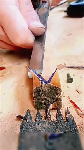 Convenient and practical woodworking chisel techniques 🪚🛠️ #shorts