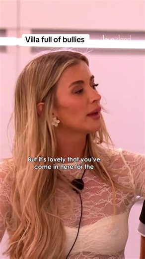 How is Jessy saying she isn’t coming for her but that’s all she’s done whilst being here #viral #foryoupage #loveisland #fyp #tiktok