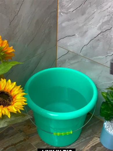 Efficient Bucket Washing Machine for Easy Laundry