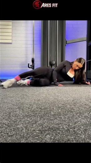 Cable Glute Workout 🔥 | Build Stronger Glutes at the Gym