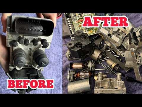Disassembling a BMW ABS Pump