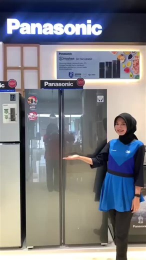 Kulkas Panasonic NR-SC631BGHD 😍😍 Selain design yang cantik, kulkas ini memiliki kapasitas yang besar ✨😎 ✅ Humidity control dapat menjaga kelembapan sayur dan buah. ✅ Teknology deodorizer untuk menjaga makanan tetap hygienis dan mengurangi bau tidak sedap. ✅ Inverter Panasonic Experience Store 📍 Jalan Asia No 38 ✨ 082115580500✨ #awetmudah #pastipanasonic #panasonicrumahkita #semuaadadipanasonic #liveyourbest