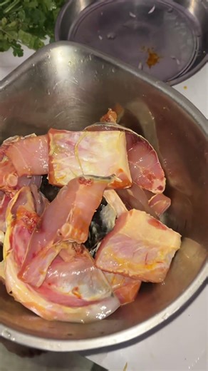 फुल रेसिपी देखने के लिए play बटन पर क्लिक करें धन्यवाद 🙏🏻