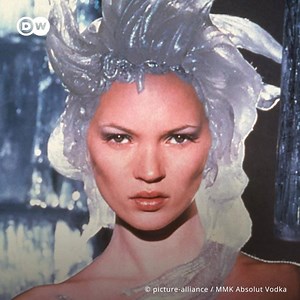 487K views · 589 reactions | The fashion world would have usually said ‘too short, too thin’ about Kate Moss, yet she became a world-famous model nonetheless. Born in London, she was discovered by talent agents at age 14. The years that followed were rocked by scandals of heroin-chic and bad boys. Now a philanthropist and proud mother, she celebrates her 47th birthday today. | DW Euromaxx | Facebook