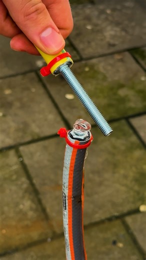 Bolt trick to stop hose water 💧🔩 | Magic Hands Creations