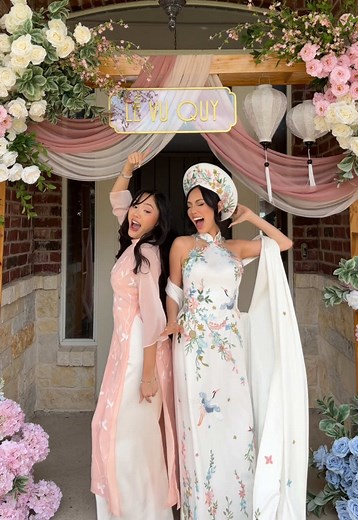 2026 Bride's Vietnamese Tea Ceremony with Maid of Honor & Sisters