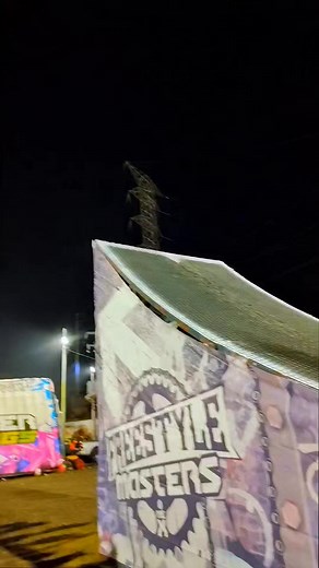 201 reactions | Nuestro equipo de freestyle motocross está listo para volar sus mentes con trucos alucinantes y saltos impresionantes. ¿Estás listo para unirte a la locura? Síguenos en Instagram: www.instagram.com/freestylemasters | Freestyle Masters México | Facebook