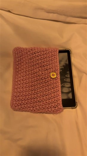 Cute Pink Kindle Case Crocheted by My Sister