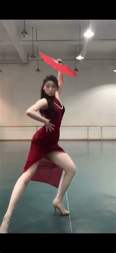 Classical Dance China Sexy Dance Asian Hot Craicne, glamour, corp, gnéasach, áilleacht 550