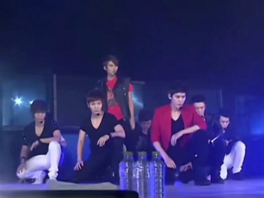 Shake it up!｜这合理吗！你蓝有这么好的歌竟还没文艺复兴？（✔双语歌词字幕）