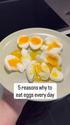 5 reasons why to eat eggs