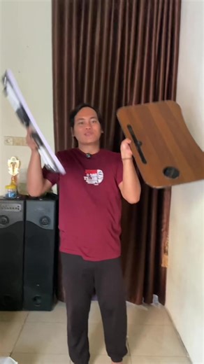 Meja Lipat Portable untuk Belajar Anak