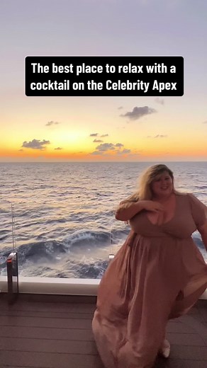 Have you been on an Edge class ship with @Celebrity Cruises ? Check out why the magic carpet is our favorite venue for a relaxing cocktail 🍹 Book with us at travel@travelwithaflair.com #celebritycruises #celebrityapex #celebritybeyond #celebrityedge #celebrityascent #cruiseships #cruising #cruisingtips #travelagent