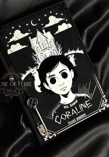 This copy of Coraline has been on my shelf for years. Like many of you, I loved the story long before I was aware of the allegations connected to Neil Gaiman. This book is not for sale. This rebind is simply me reworking something I already owned, artistically exploring a darker aesthetic inspired by the world of Coraline. If this project doesn’t sit right with you, I truly understand. With that said… Rebind Coraline with me: but make it 🖤DARK🖤 #bookbinding #coraline #booktok #rebindingbooks #