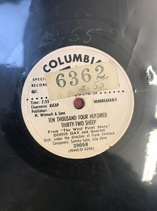 Doris Day - You Love Me / Ten Thousand Four Hundred Thirty-Two Sheep