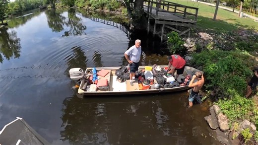 This magnet fishing trip ended with a 200-year-old cannon and two confused officers