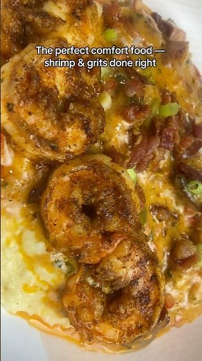 Cajun Shrimp & Grits Recipe 🔥| Southern Comfort Food in 60 Secs