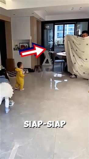 Momen Kocak Ibu Kabur dari Anak, Ujungnya Malah Nyeker! 😅