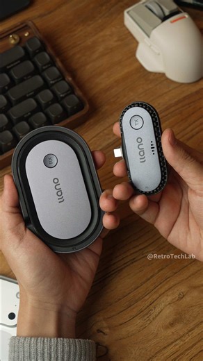 Streaming your phone to a PC — completely wireless. The llano A580 Series makes mobile game streaming simple with low-latency FHD60 transmission. Currently on KICKSTARTER. @llano direct #gaming #streaming #mobilesetup #techgadgets