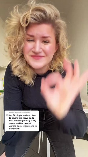 Reply to @reneallday1 I promise you - you will not regret it! #solotravels #traveltips #americansabroad #solofemaletraveler