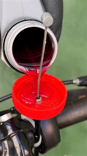 663K views · 1.5K reactions | How to lubricate bicycle cables | Magic Hands Creations | Facebook